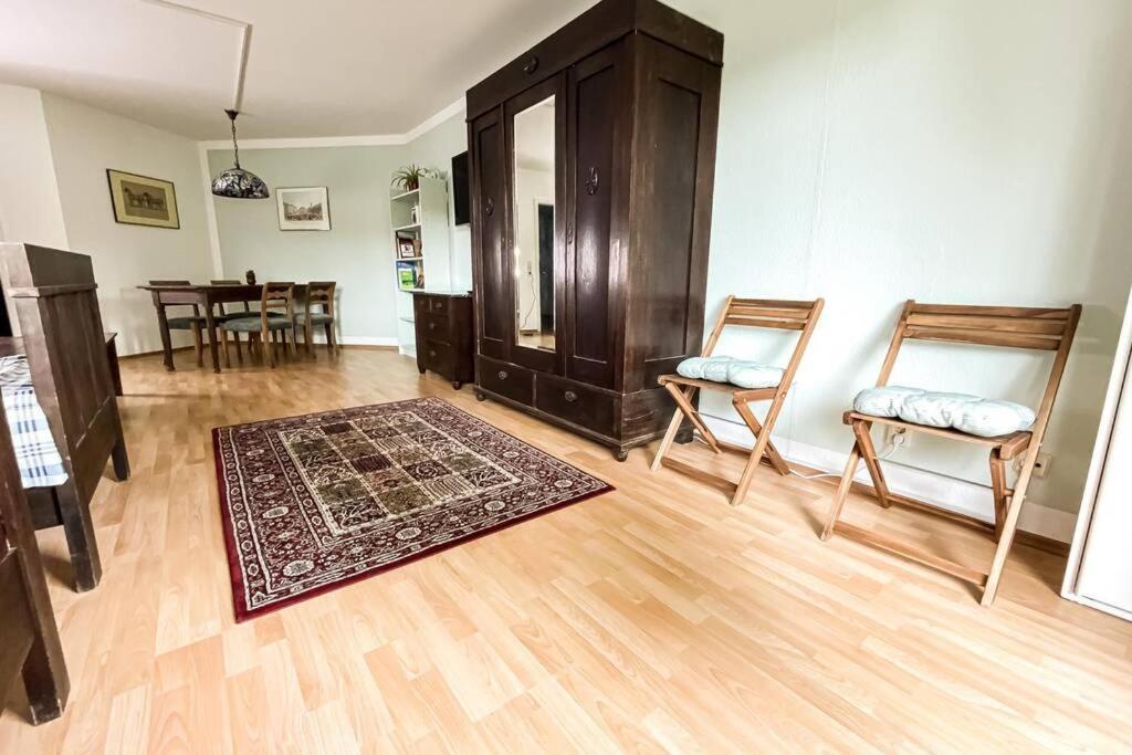 לייפציג Apartment Am Auensee Mit Grosser Terrasse & Privat-Parkplatz מראה חיצוני תמונה